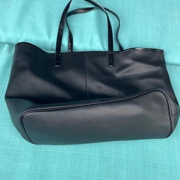 Coach tote in black - Picture 4 of 7